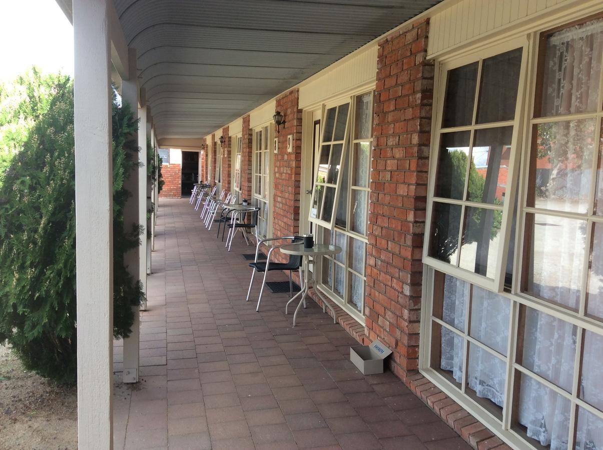 Kerang Motel Exteriör bild